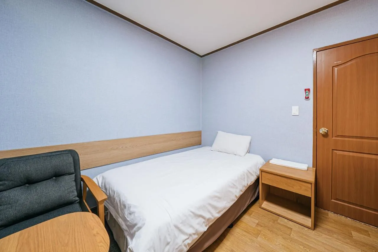 Jeju Miracle Hotel 3*,  South Korea
